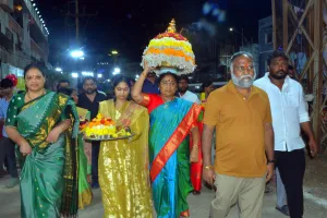 సంగారెడ్డిలో  వైభవంగా సద్దుల బతుకమ్మ వేడుకలు