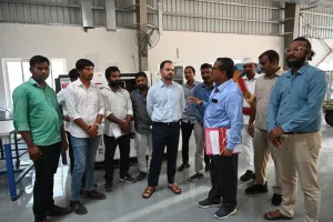 విద్యార్థులు చేసే పనిలో పర్ఫెక్ట్‌గా ఉండాలి, 