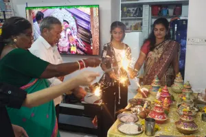 ఘనంగా దీపావళి పర్వదిన వేడుకలు