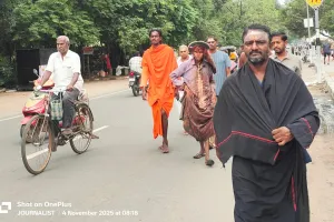 సాహితీ రాము స్వామి ఆధ్వర్యంలో  అయ్యప్ప స్వాముల శబరిమల మహాపాదయాత్ర