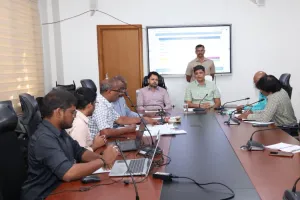 కలెక్టరేట్ కార్యాలయంలోని మినీ కాన్ఫరెన్స్ హాల్ లో రెండవ విడతలో మూడవ ర్యాండమైజేషన్ పూర్తి