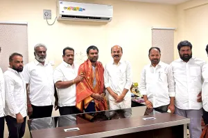 ఎమ్మెల్యేను కలిసిన నూతన సర్పంచ్ లు