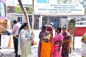 పారిశుద్ధ్య కార్మికుల ఆరోగ్యానికి 'భరోసా'