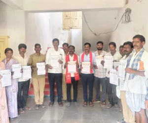 హలో కార్మిక.   చలో మహబూబ్ నగర్